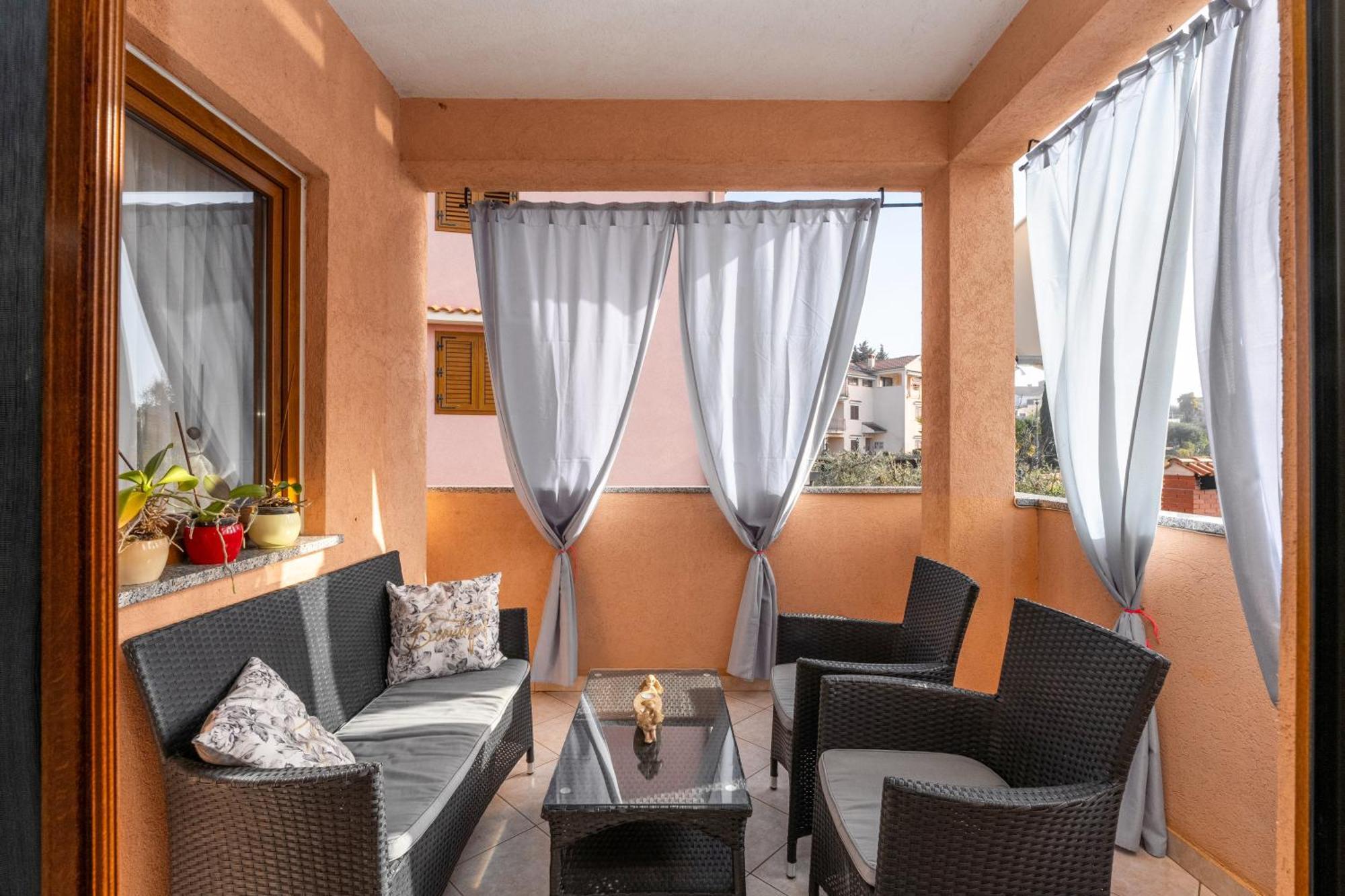 Apartment Morena Porec Ngoại thất bức ảnh